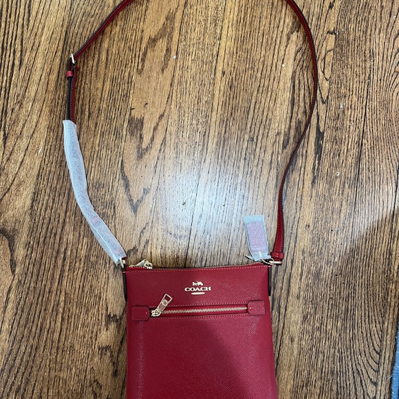 Coach Mini Rowan File Bag NWOT - Picture 2 of 4